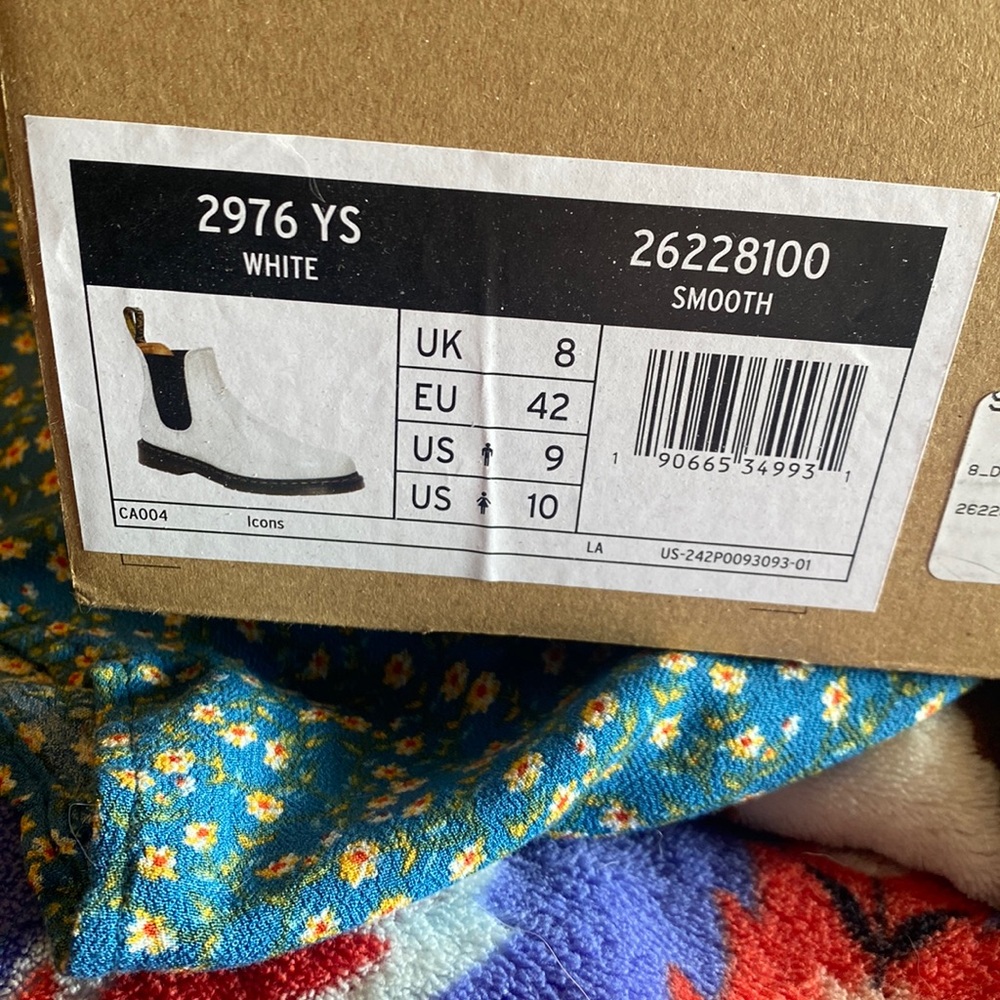 Dr. Martens